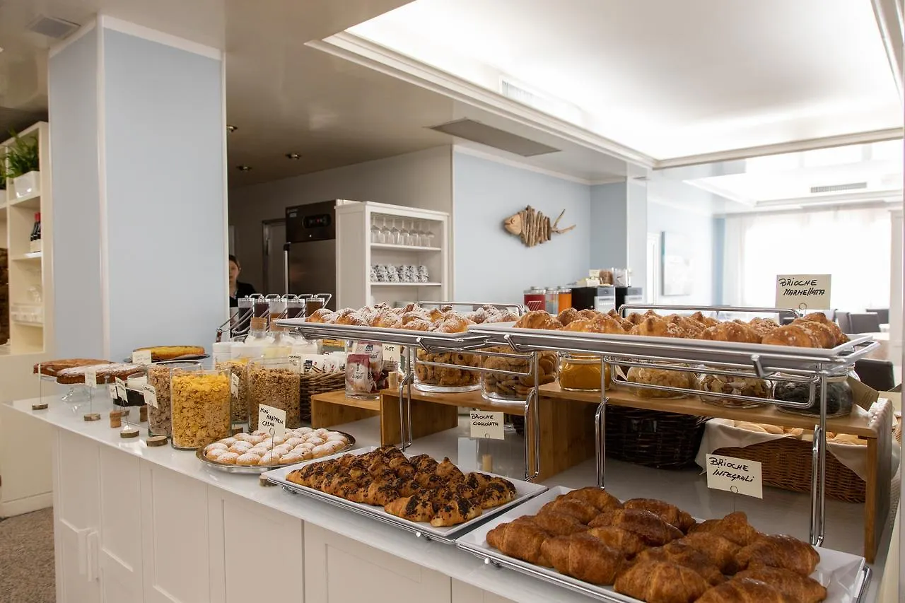 Hotel Villa Eugenia 3*, Lido di Jesolo