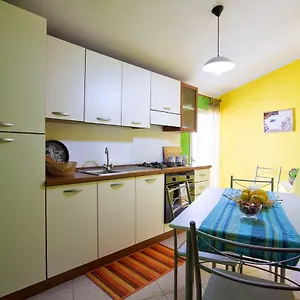 https://vista-mare-sulla-rocca-di-cefal.sicilyhotelsitaly.net