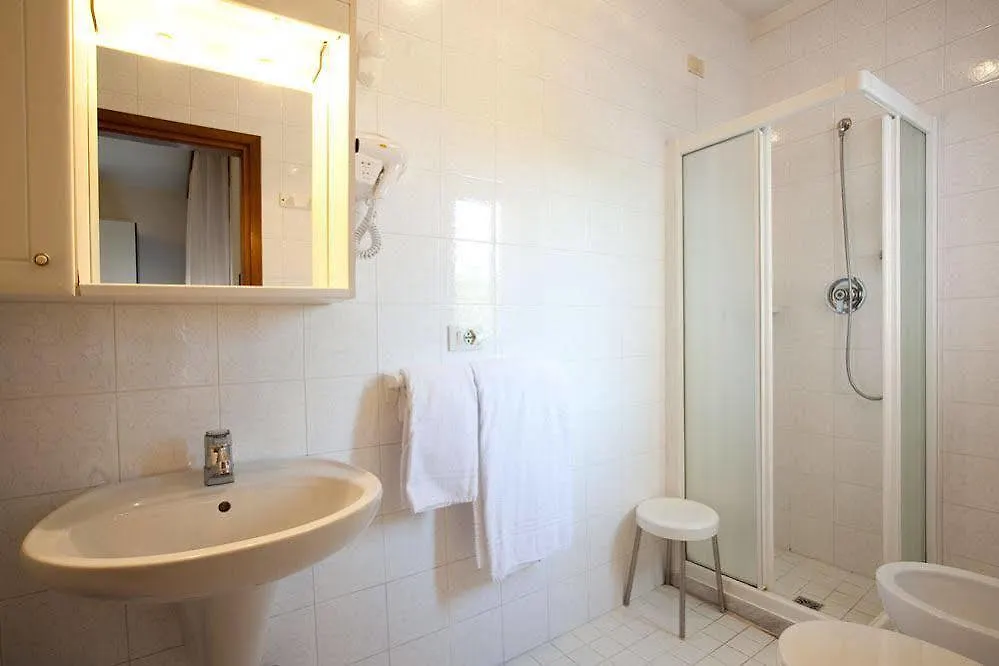 ***  Hotel Villa Eugenia Τζεσόλο Λίντο Ιταλία